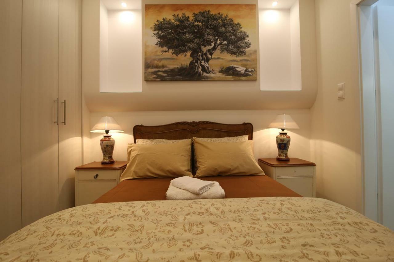 Luxurious Athenian Apartment Exterior foto